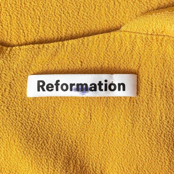 REFORMATION Goldenrod Crepe Square Neck Slim Fit Side Slit Midi Sheath Dress 0 - Picture 6 of 8